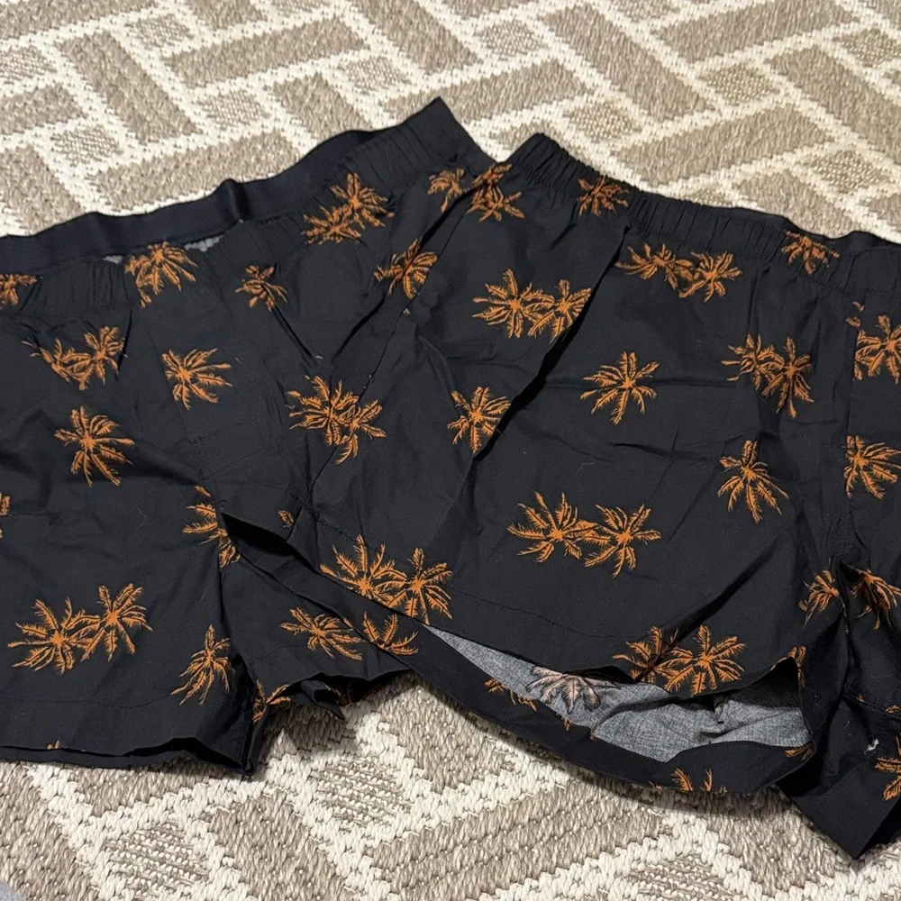 Express Men’s XL Stretch Moisture Wicking Woven Boxers. NWOT